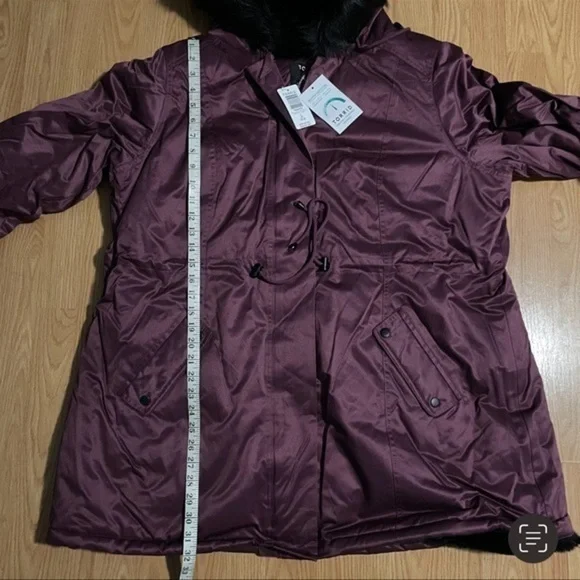 NWT Torrid size 2 purple parka - Picture 5 of 7